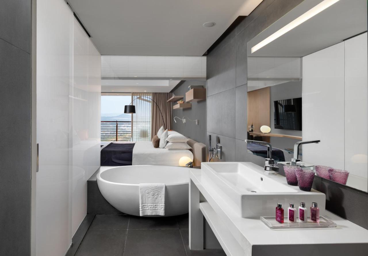 Cramim By Isrotel Exclusive Kiryat Anavim Bagian luar foto Bathroom